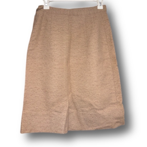 1960’s Betty Rose Skirt Suit - Picture 9 of 15